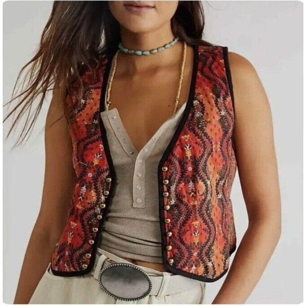 New sz small s free people Gemini red multi pattern quilted vest western print